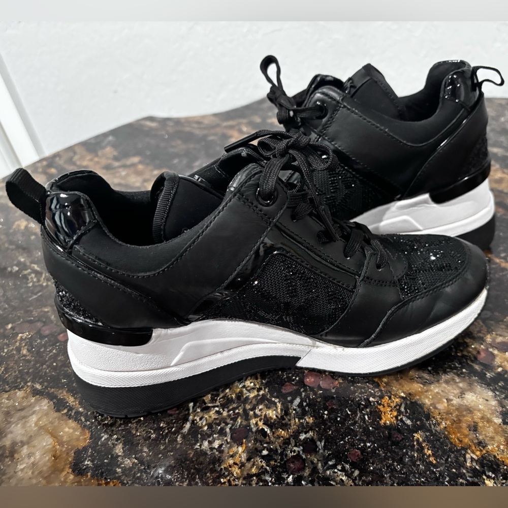 Michael Kors Black and White Lace-Up Sneakers - Picture 3 of 11